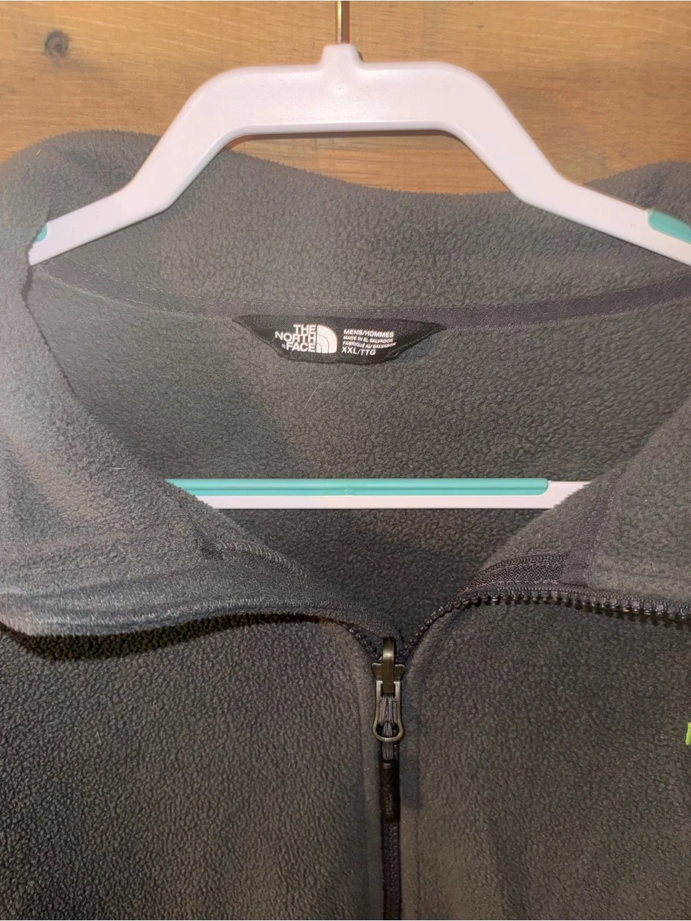 The North Face Men’s XXL Charcoal Gray Full Zip Fleece Jacket Green Logo